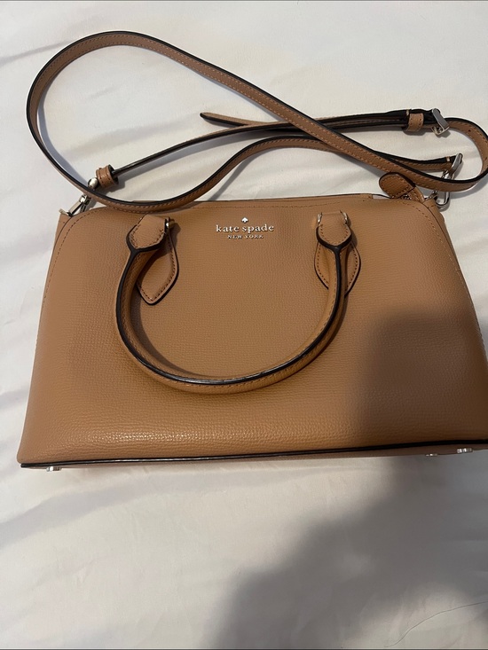 kate spade Handbags - kate spade Tan Pebbled Leather Crossbody Satchel